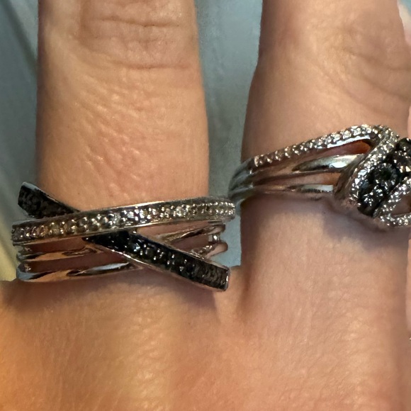 Beautiful rings 💍 - Picture 3 of 3